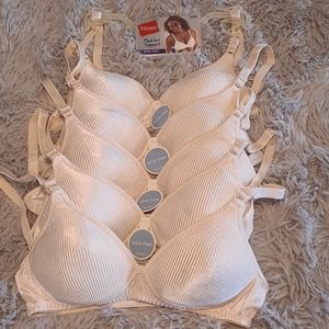5 Hanes Padded Support Wire-Free Size 34A Bras